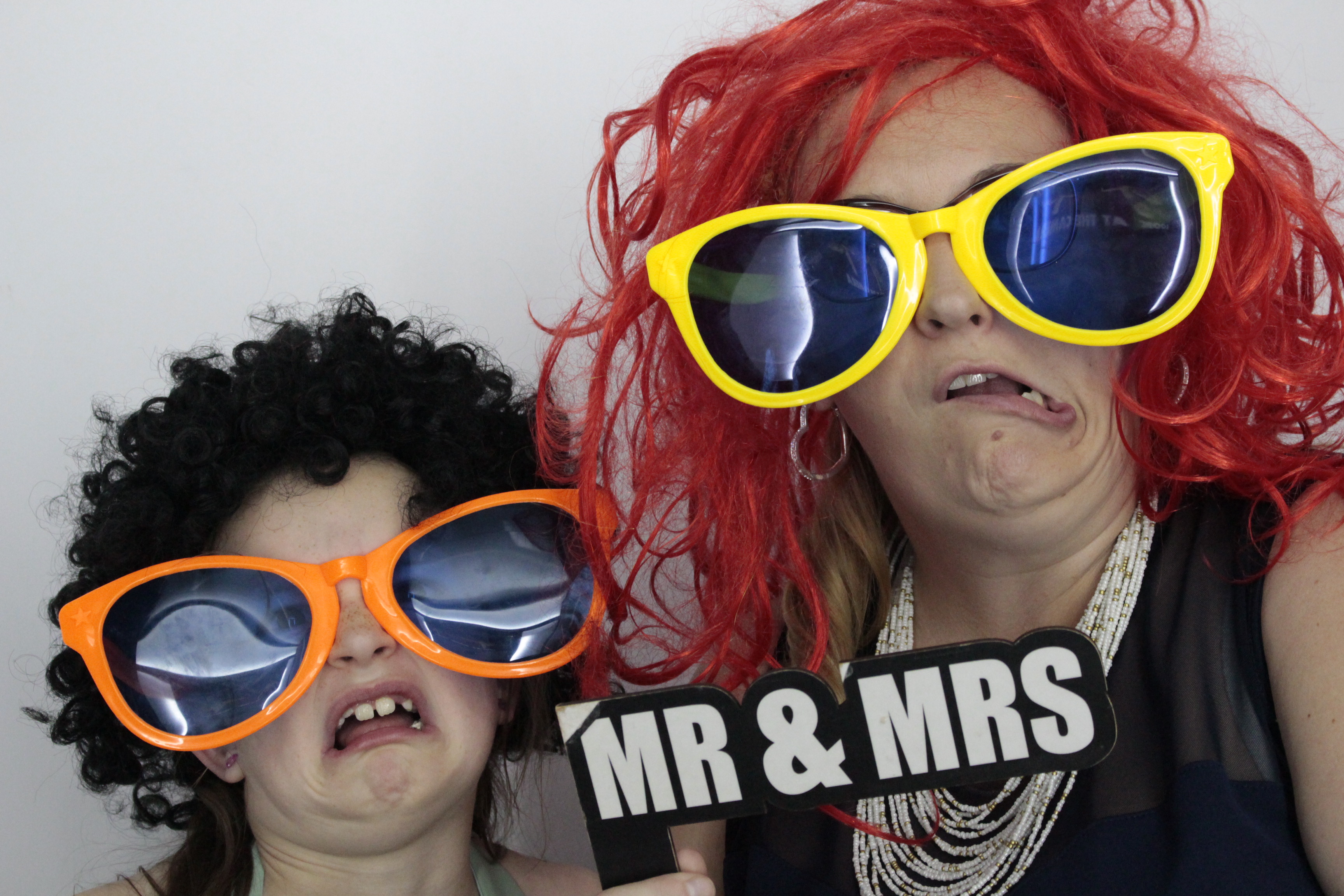 Jon and Sarah’s Wedding | View more photos from the event at gallery.myphotoboothexperience.co.uk/u/MyPhotoBoothExperienceLtd/Jon-and-Sarah’s-Wedding